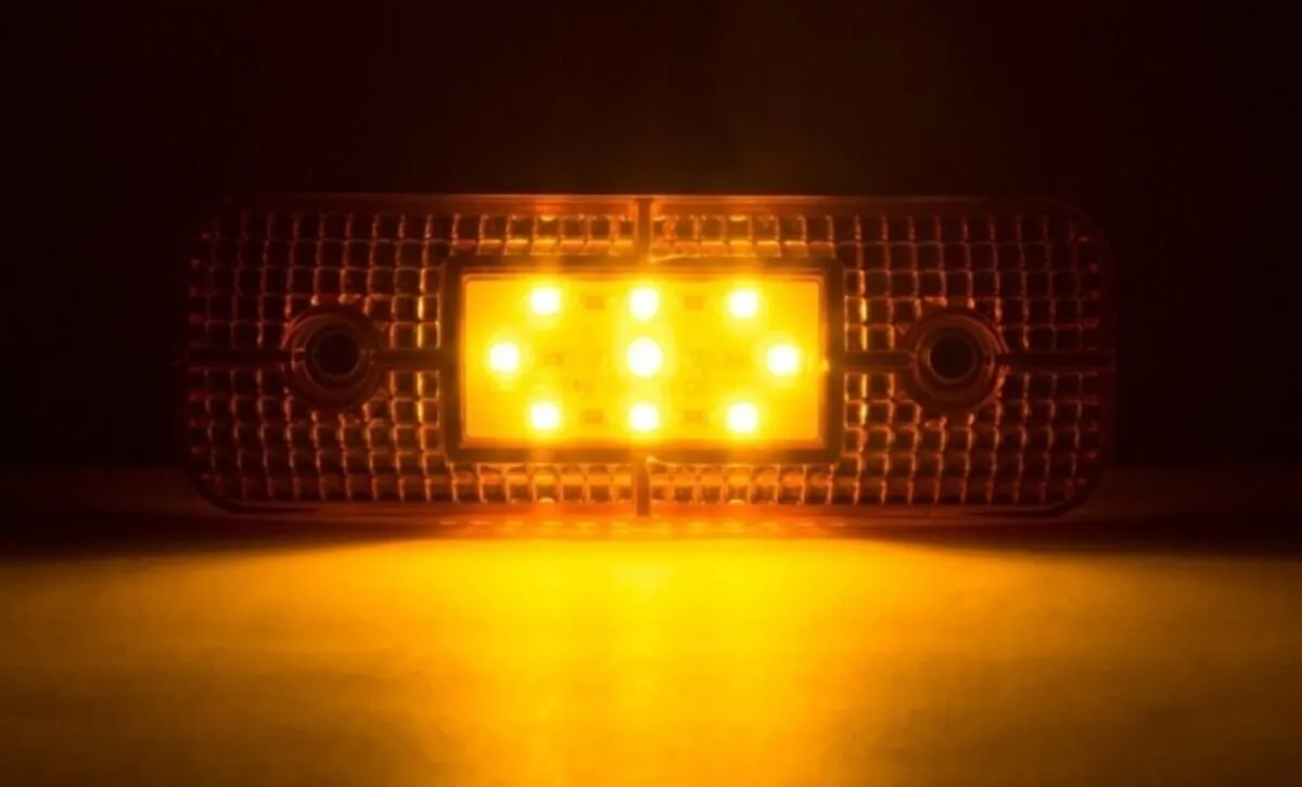 9 Ledli Dekoratif Yan Lamba